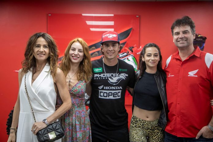 ruy_barbosa_celebra_ser_el_mejor_latinoamericano_de_moto_enduro_con_la_promesa_de_ser_campeon_en_el_gncc_y_correr_el_dakar_1