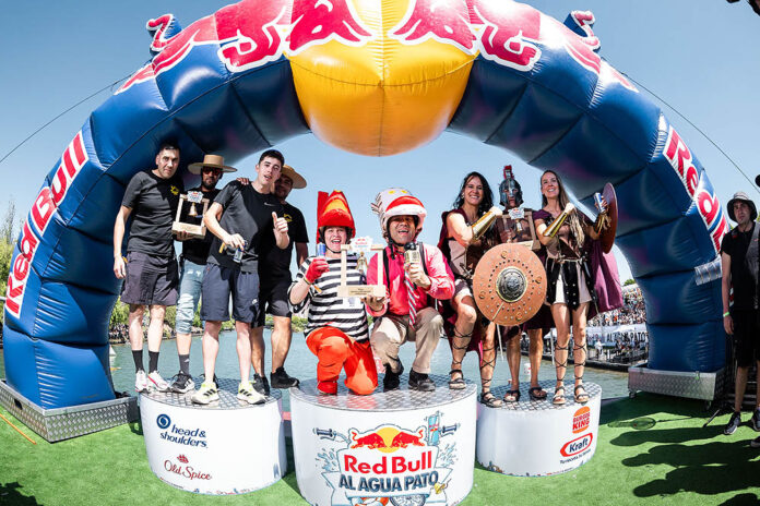 inspirados_en_31_minutos_duo_dinamico_es_el_ganador_de_la_primera_edicion_de_red_bull_al_agua_pato_1