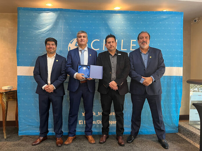 foro_de_integridad_empresarial_y_chile_transparente_premian_a_la_primera_mediana_empresa_por_liderazgo_en_etica_corporativa_1