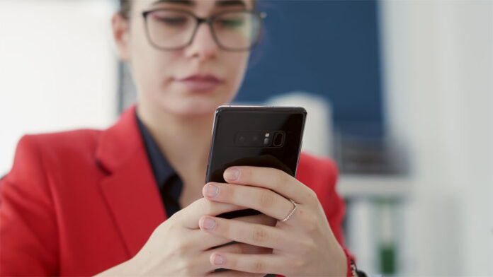 horario_de_invierno_2026_como_configurar_los_telefonos_si_no_realizan_el_ajuste_automatico_1