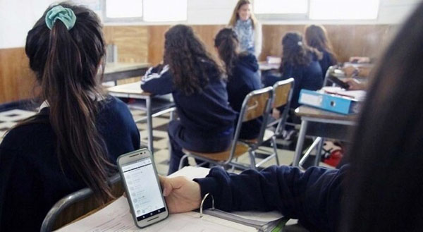 colegios_sin_celulares_el_nuevo_desafio_comunicacional_en_entornos_educativos_1
