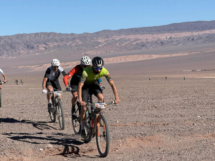 licancabur_desafio_a_los_700_ciclistas_en_la_segunda_etapa_del_atacama_challenger_2026_1