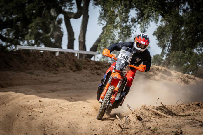 tomas_de_gavardo_enfrenta_3a_fecha_del_mundial_de_rally_cross_country_1