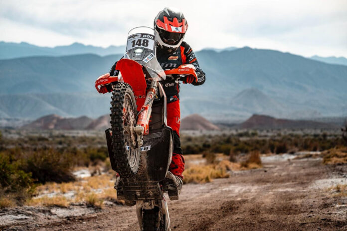 tomas_de_gavardo_mantiene_posiciones_en_la_general_y_categoria_en_ruta_40_1