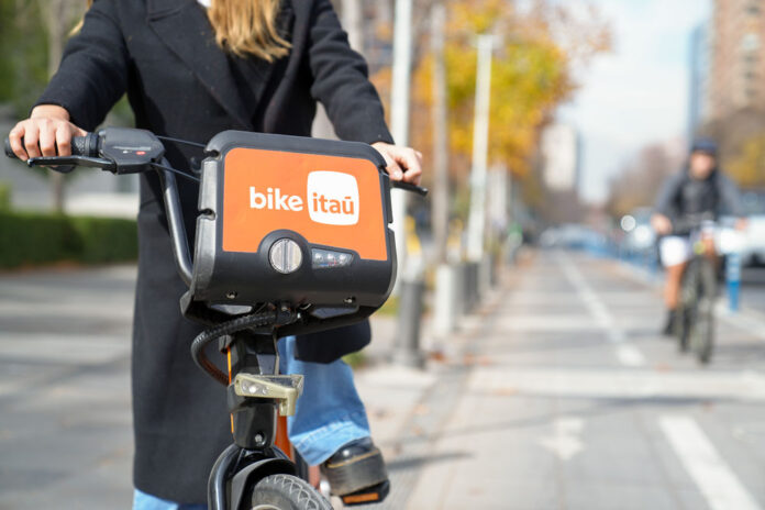 bike_itau_libera_mas_de_2_400_bicicletas_para_uso_gratis_durante_todo_un_mes_1