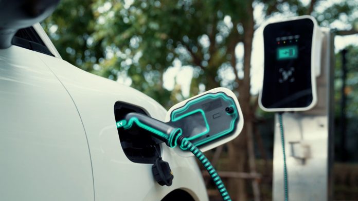 auge_de_autos_electricos_en_chile_impulsa_cambios_urgentes_en_la_operacion_del_sistema_energetico_1