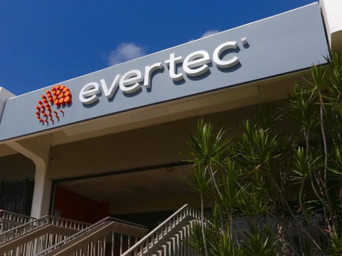 evertec_reporta_solidos_resultados_del_segundo_trimestre_y_aumenta_sus_perspectivas_para_2026_1