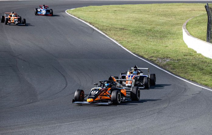 clemente_huerta_termina_sin_podios_en_canada_y_viaja_a_indianapolis_1