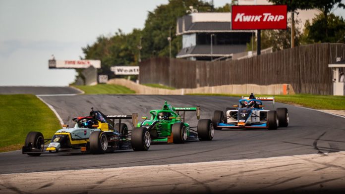 clemente_huerta_vivio_valiosa_experiencia_en_la_usf_pro_2000_de_la_indycar_1