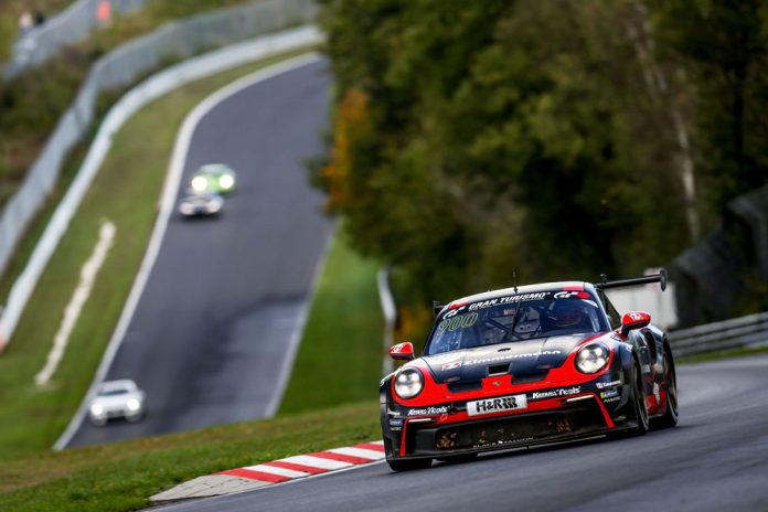 benja_hites_se_corona_campeon_en_la_clase_gt3_cup_2_en_nurburgring_1